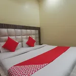 Oyo 60651 Hotel Arya