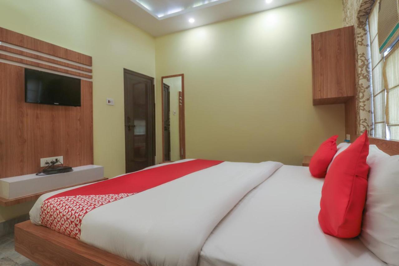 Hotel Oyo 60651 Hotel Arya