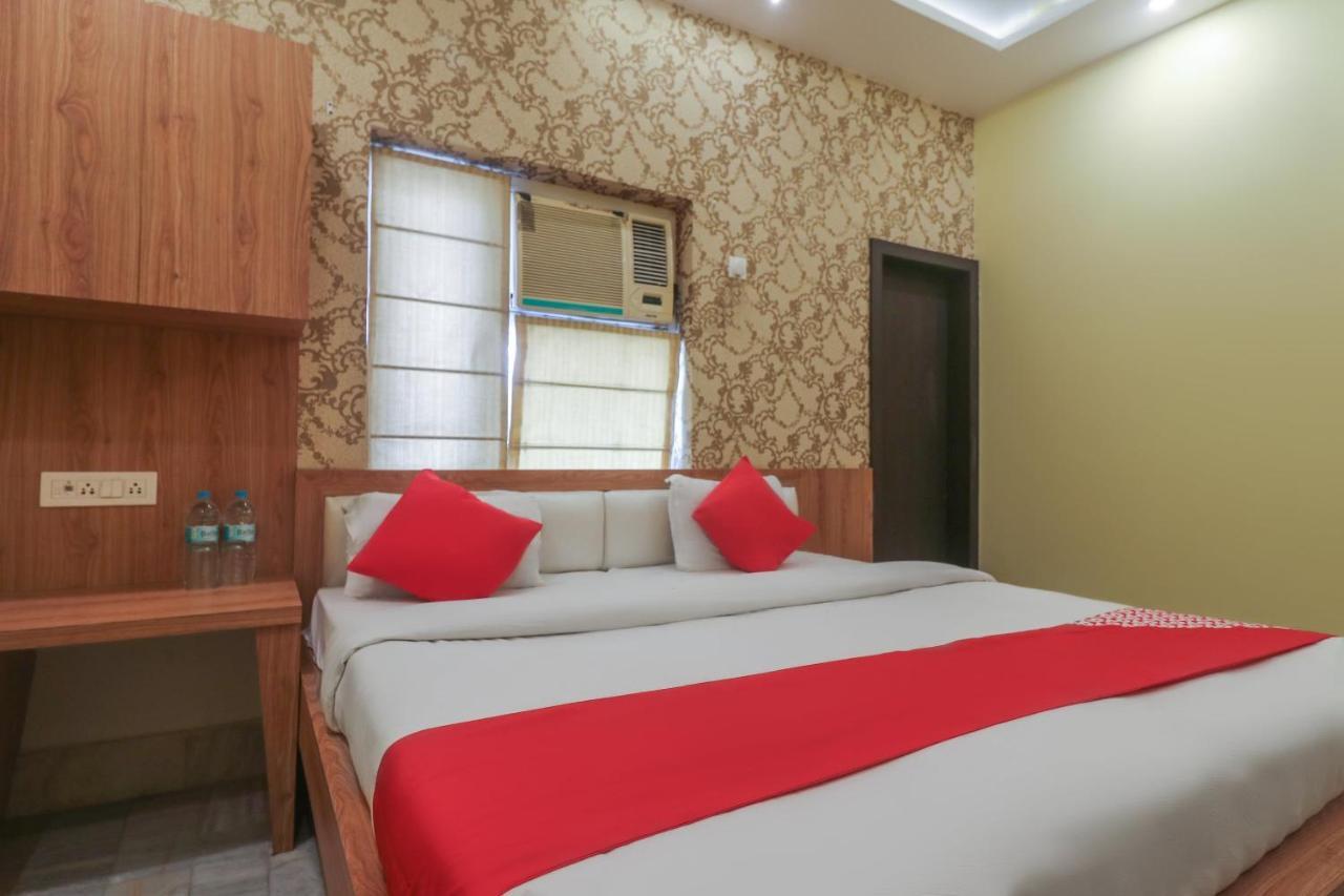 Oyo 60651 Hotel Arya